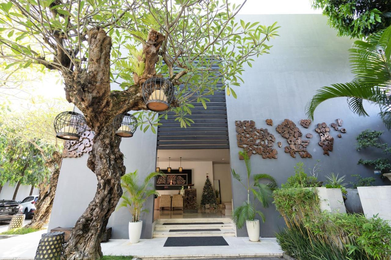 The Seminyak Suite - Private Villa Экстерьер фото
