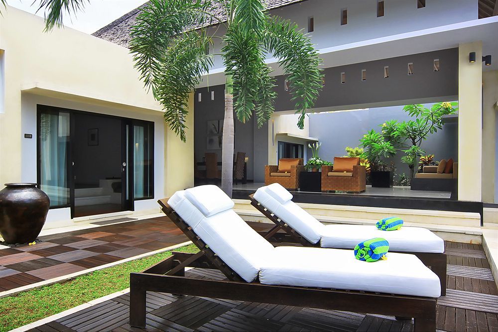 The Seminyak Suite - Private Villa Экстерьер фото